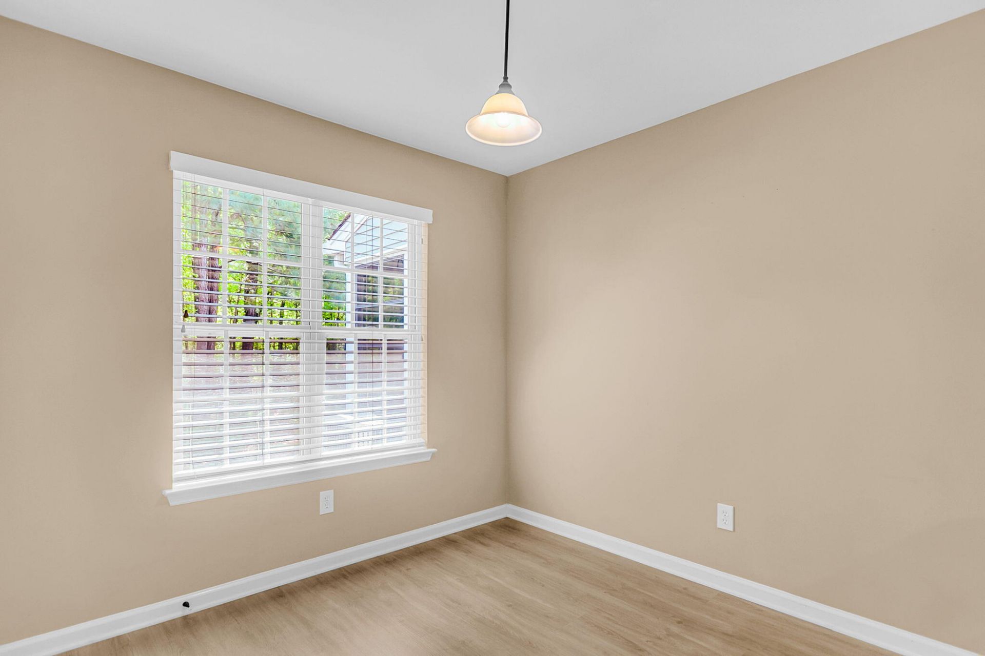 604 Poplar Grove Place Photo 18