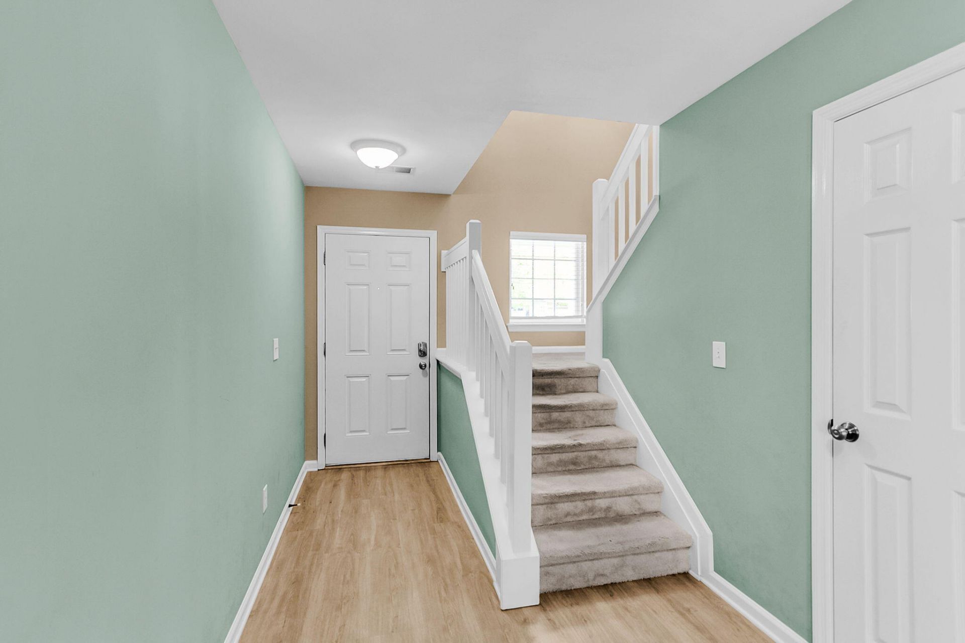 604 Poplar Grove Place Photo 19