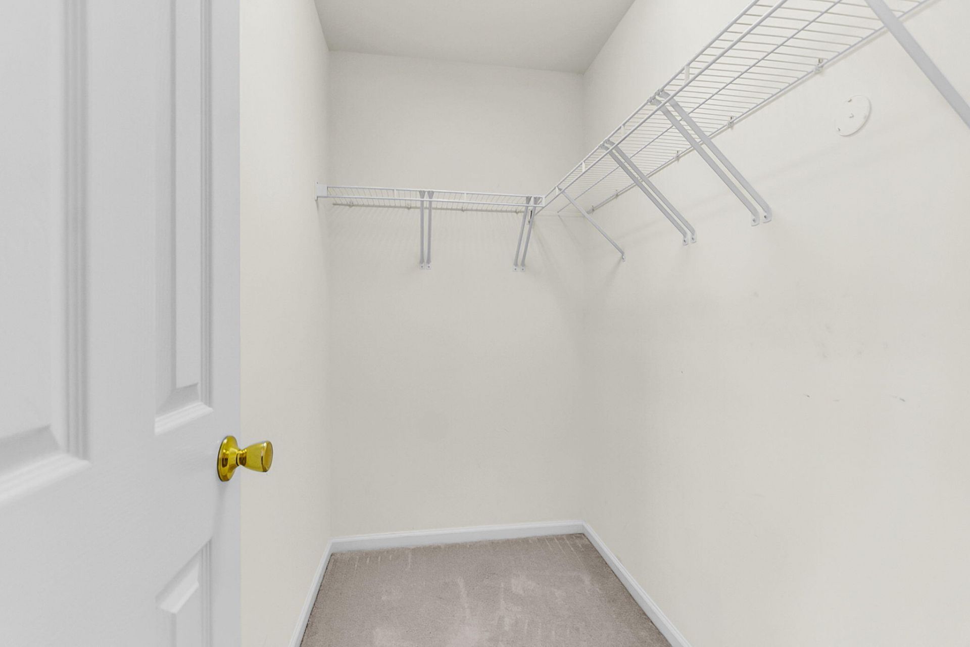 604 Poplar Grove Place Photo 33