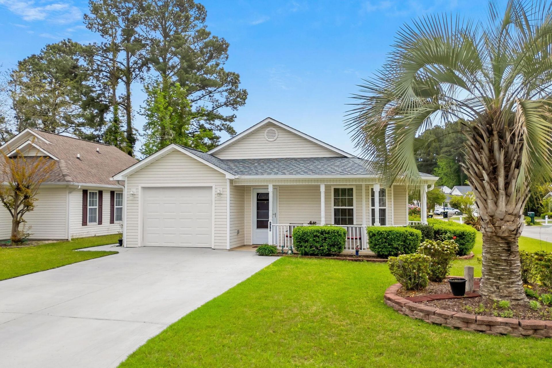 170 Sussex Ct. Photo 1