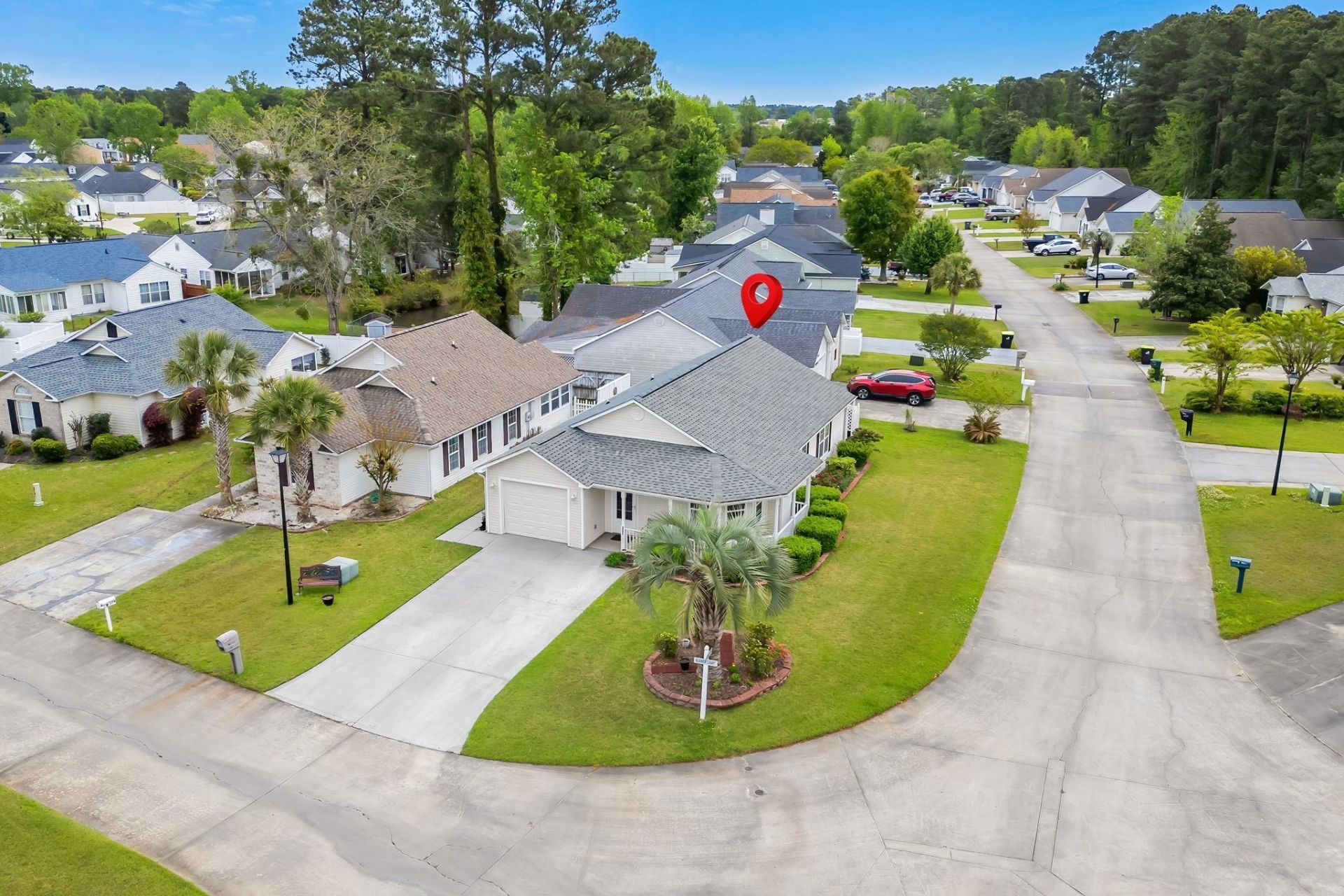 170 Sussex Ct. Photo 31