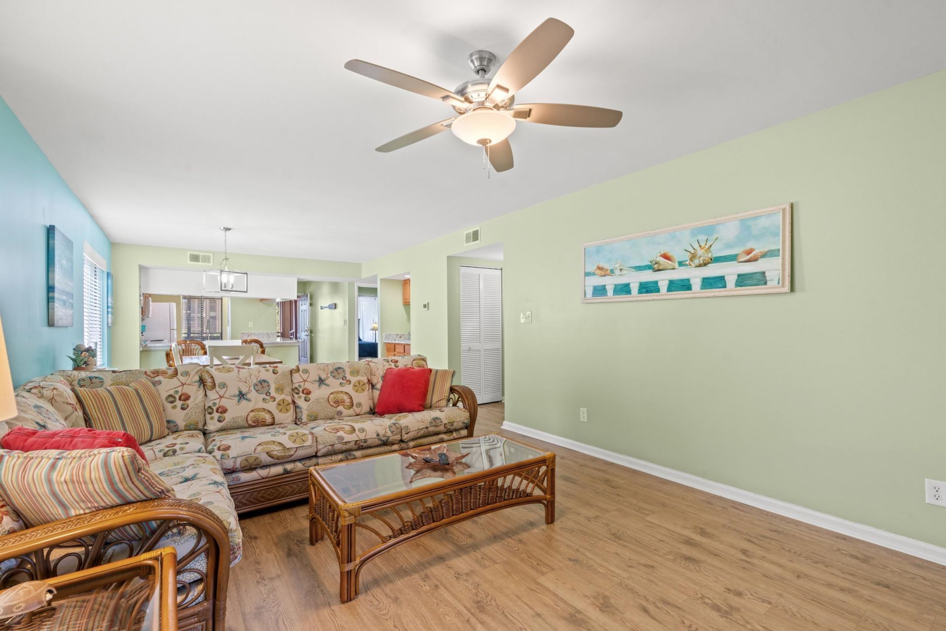 223 Maison Dr. Photo 6