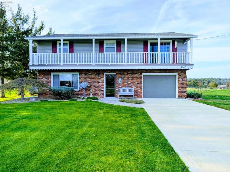 5917 HEYWOOD Road, Sandusky, OH 44870 Photo 2