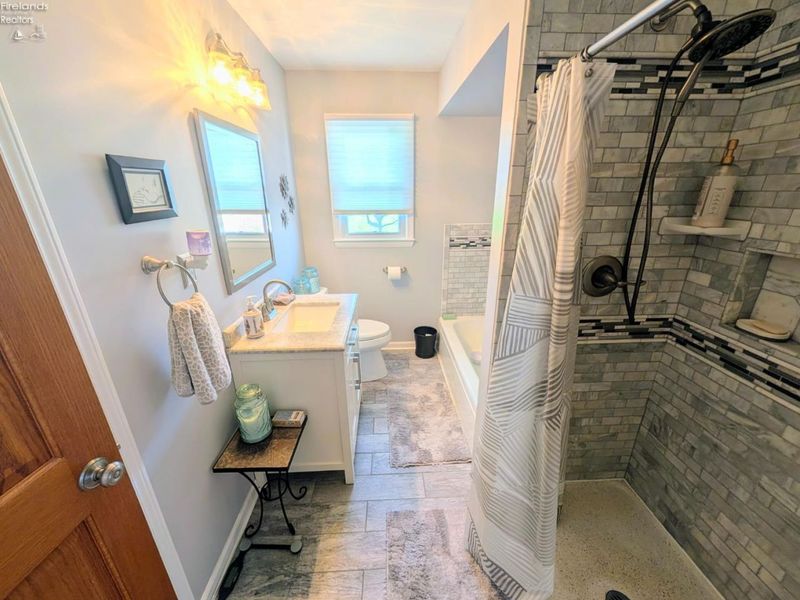 5917 HEYWOOD Road, Sandusky, OH 44870 Photo 26