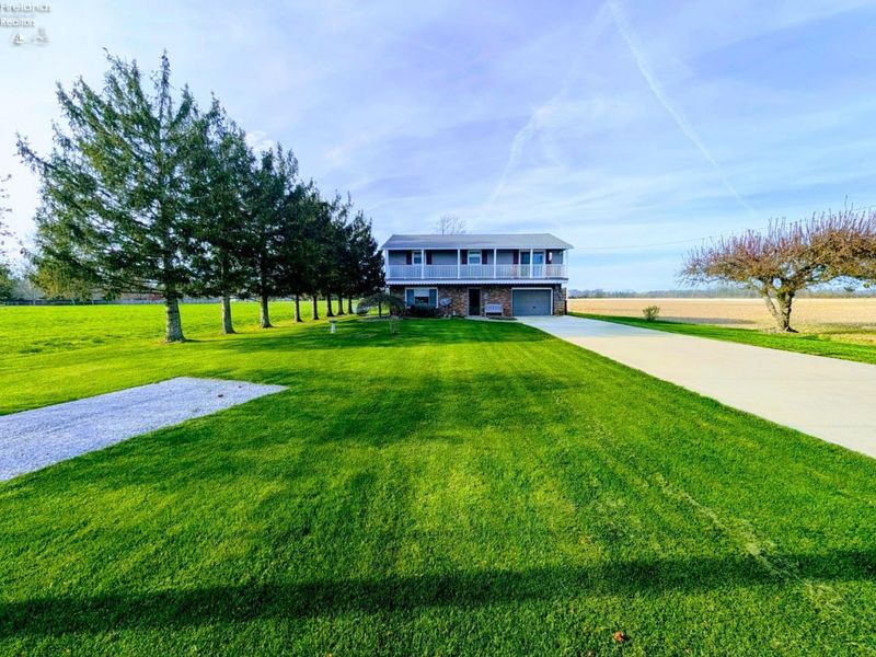 5917 HEYWOOD Road, Sandusky, OH 44870 Photo 3