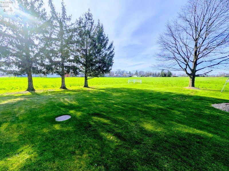 5917 HEYWOOD Road, Sandusky, OH 44870 Photo 42