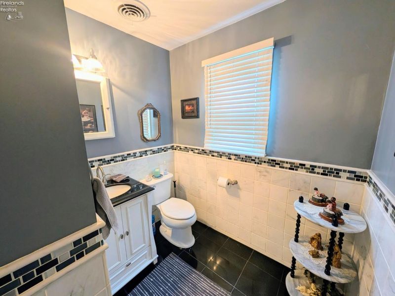 5917 HEYWOOD Road, Sandusky, OH 44870 Photo 7