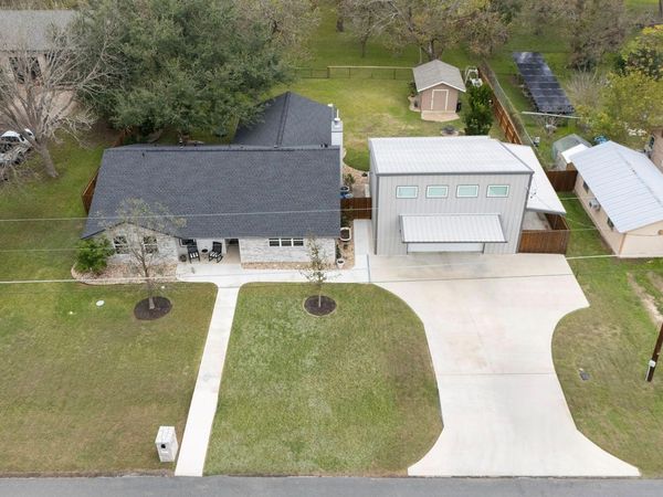 4400 County Road 123, Round Rock, TX 78664