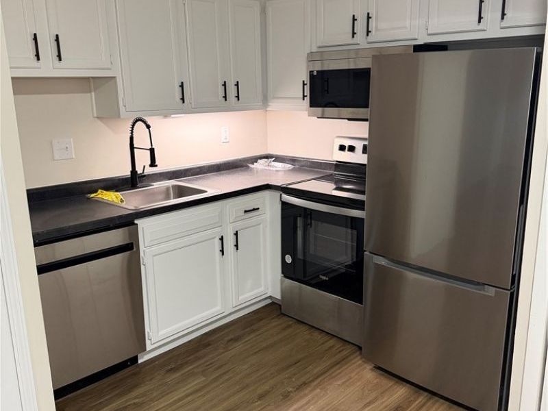 122 Royal Crest Dr, Seville, OH 44273 Photo 4