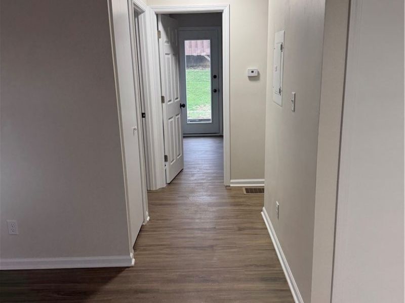 122 Royal Crest Dr, Seville, OH 44273 Photo 5