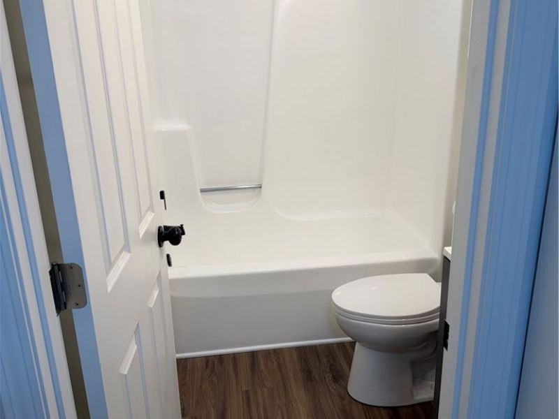 122 Royal Crest Dr, Seville, OH 44273 Photo 8