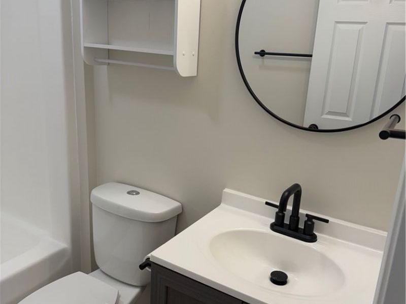 122 Royal Crest Dr, Seville, OH 44273 Photo 9