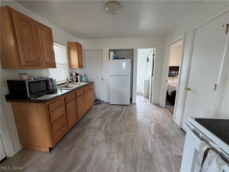 7222 Wright Avenue, Bedford, OH 44146 Photo 4