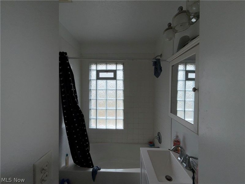 7222 Wright Avenue, Bedford, OH 44146 Photo 9