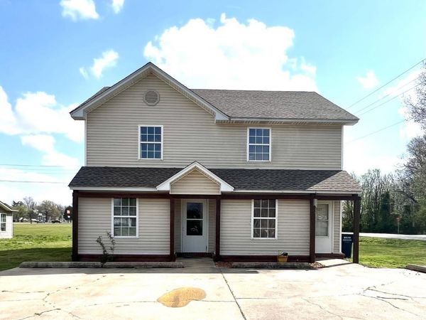 927 E Margret, Piggott, AR 72454