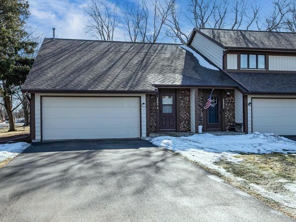 2895 W 4TH STREET, Appleton, WI 54914