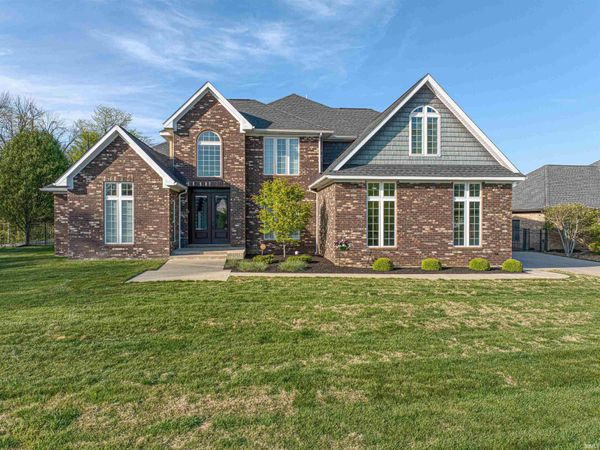 6568 Woodland Springs Drive, Newburgh, IN 47630
