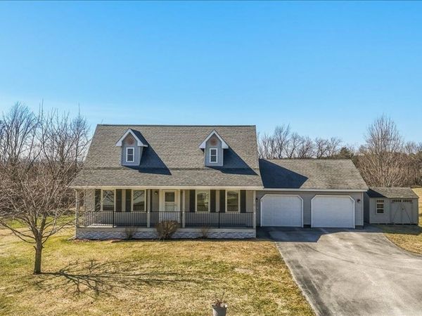 6 Dawns Way, Swanton, VT 05488