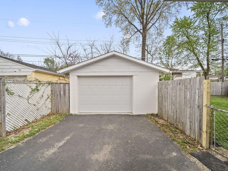 982 Hillridge Road, Reynoldsburg, OH 43068 Photo 33