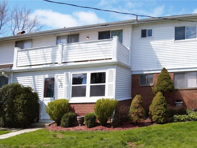 25600 Country Club Boulevard, Unit 18, North Olmsted, OH 44070 Photo 19