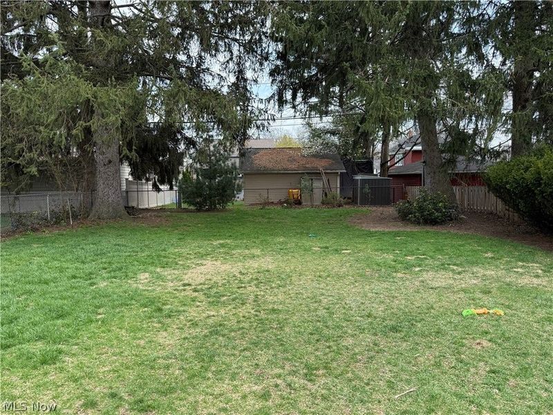 4601 W 221st Street, Fairview Park, OH 44126 Photo 5