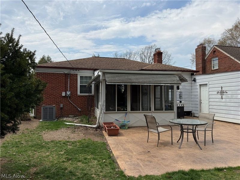 4601 W 221st Street, Fairview Park, OH 44126 Photo 6