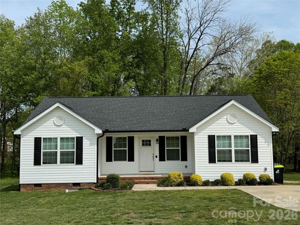 524 W Stokes Street , China Grove, NC 28023