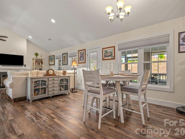 130 Central Park Circle , Spindale, NC 28160