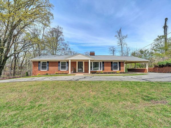 731 BASSETT HEIGHTS RD, Bassett, VA 24055