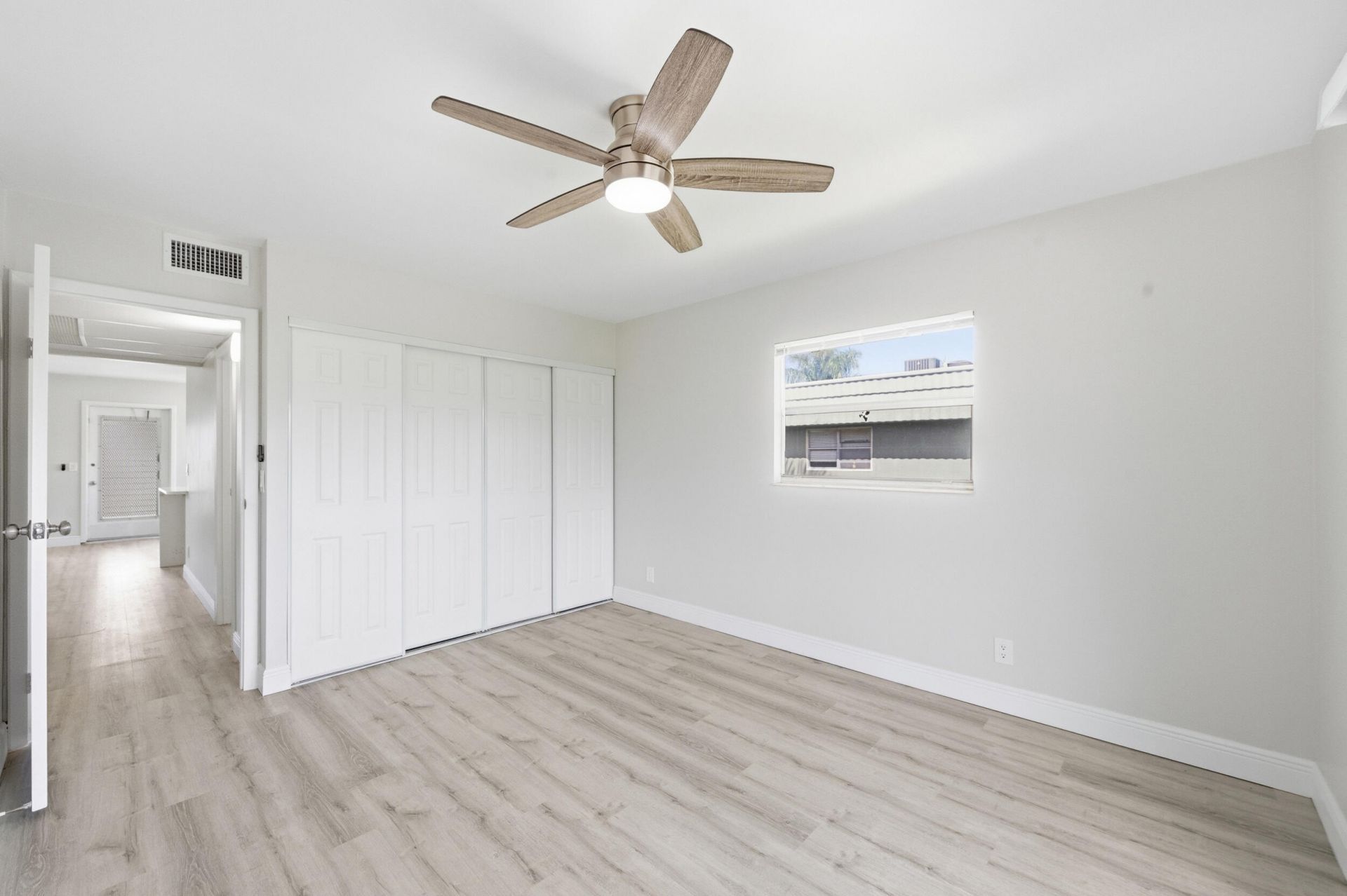 284 Flanders F, Delray Beach, FL 33484 Photo