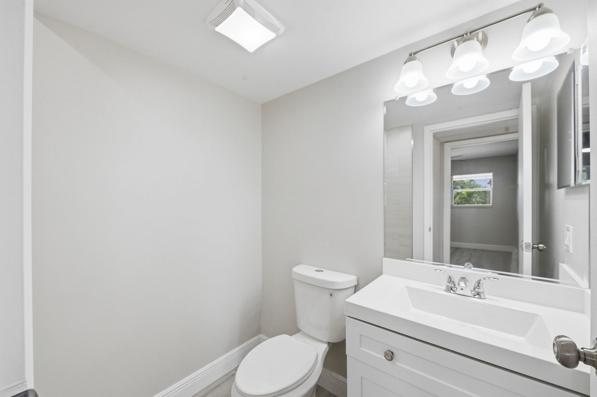 284 Flanders F, Delray Beach, FL 33484 Photo