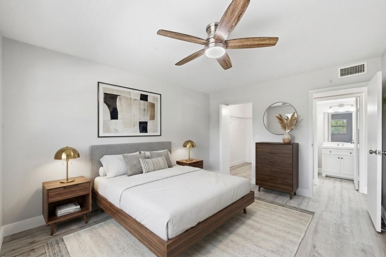 284 Flanders F, Delray Beach, FL 33484 Photo