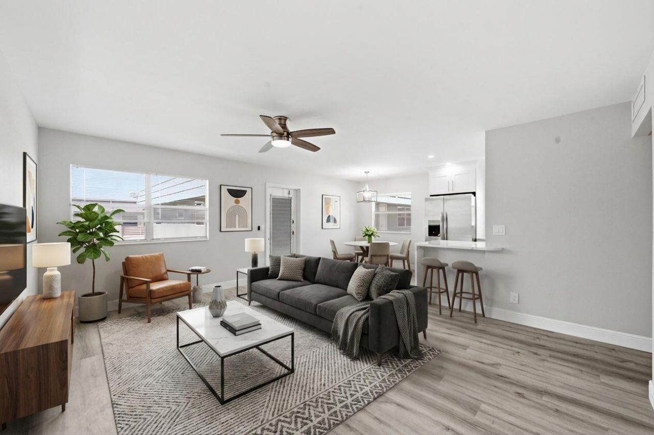284 Flanders F, Delray Beach, FL 33484 Photo