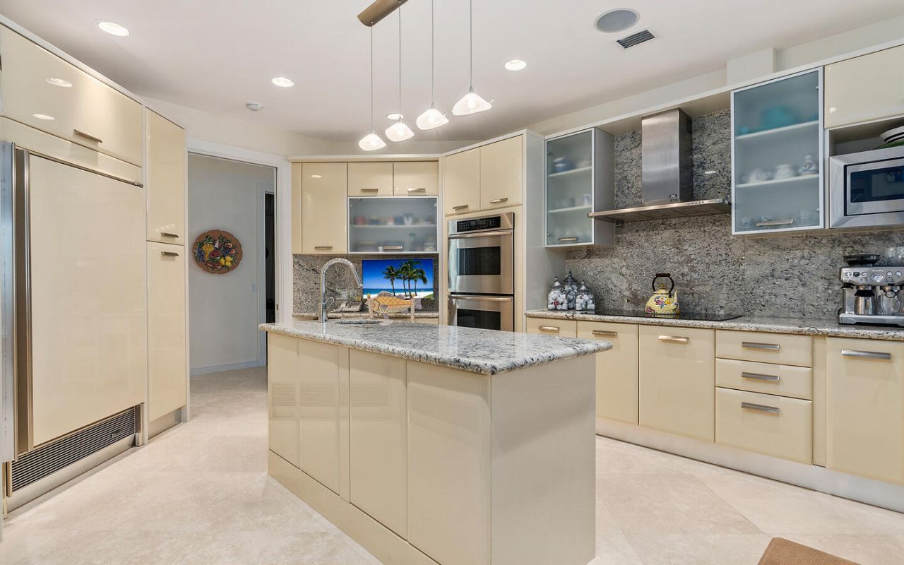 6819 SE South Marina Way, Stuart, FL 34996 Photo