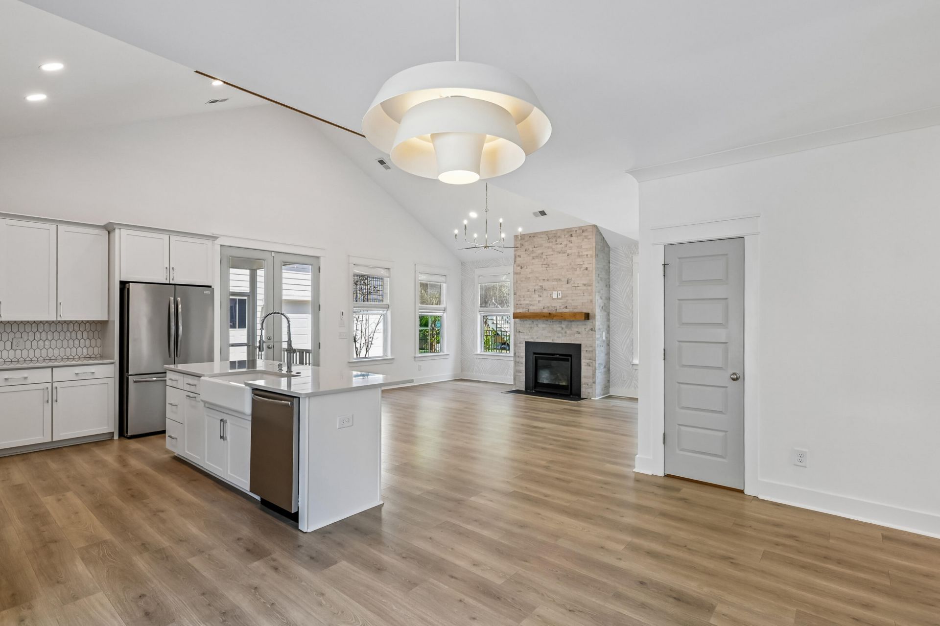 2014 Blue Bayou Boulevard Photo 19