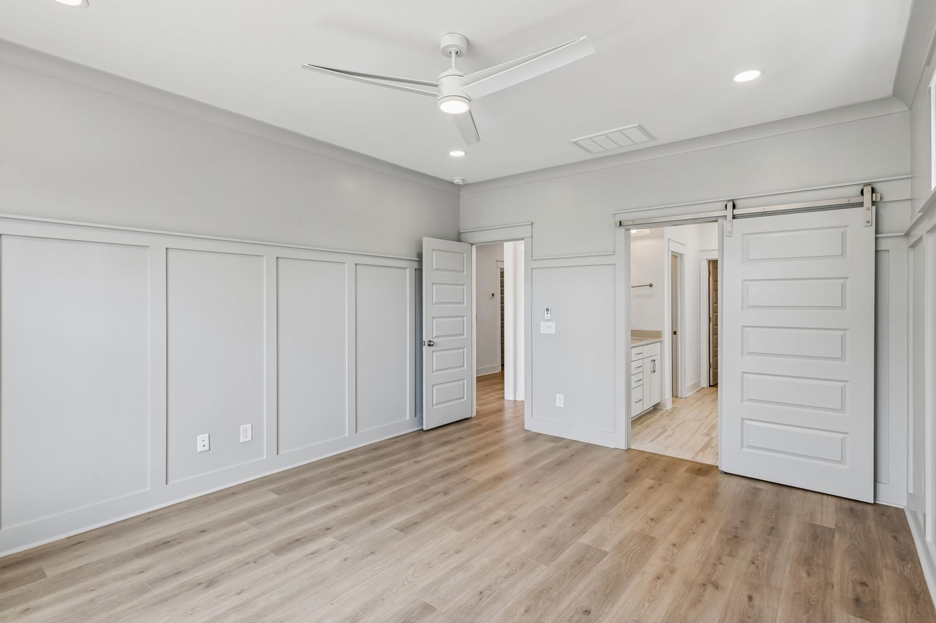 2014 Blue Bayou Boulevard Photo 25