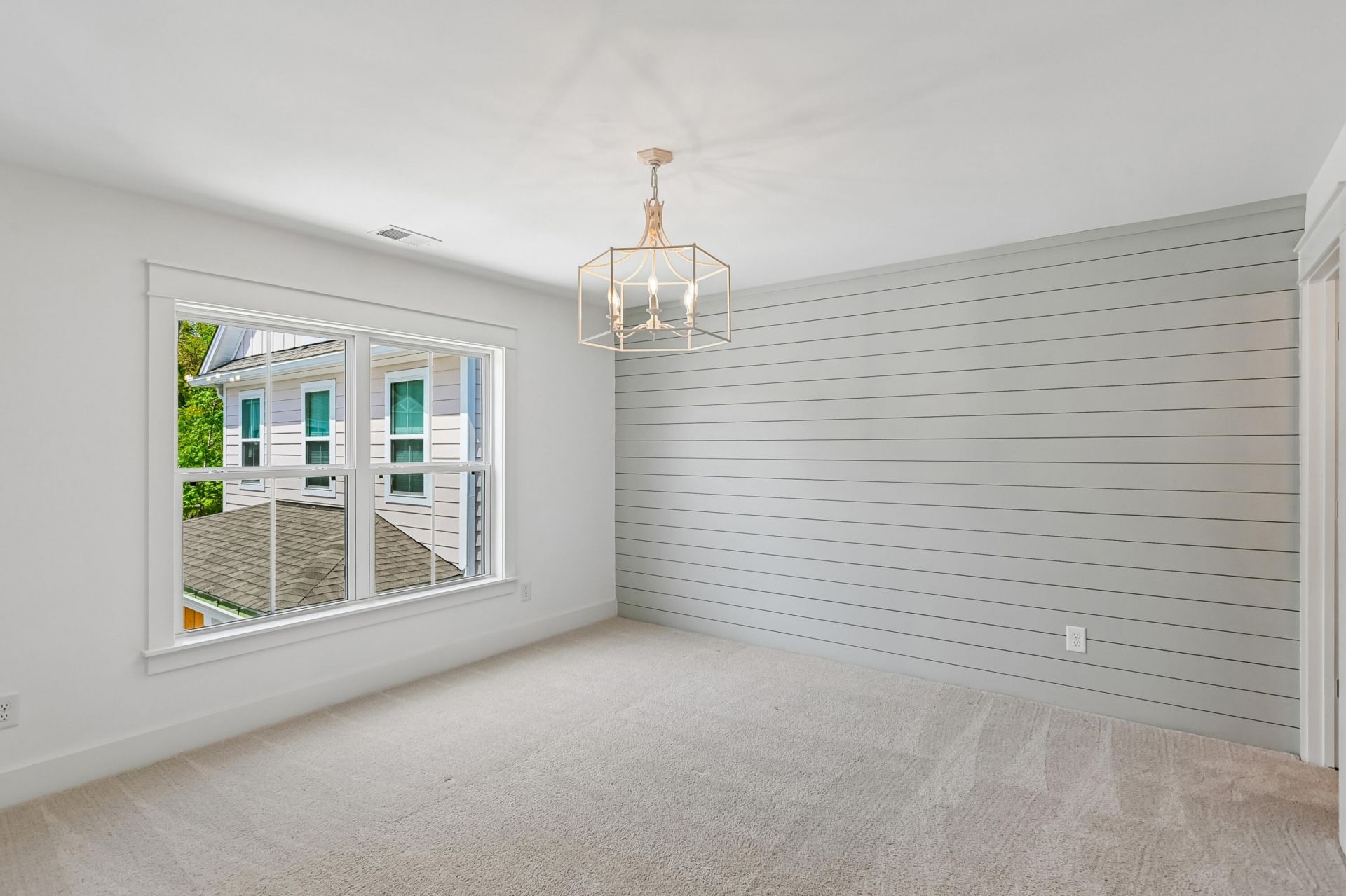 2014 Blue Bayou Boulevard Photo 28