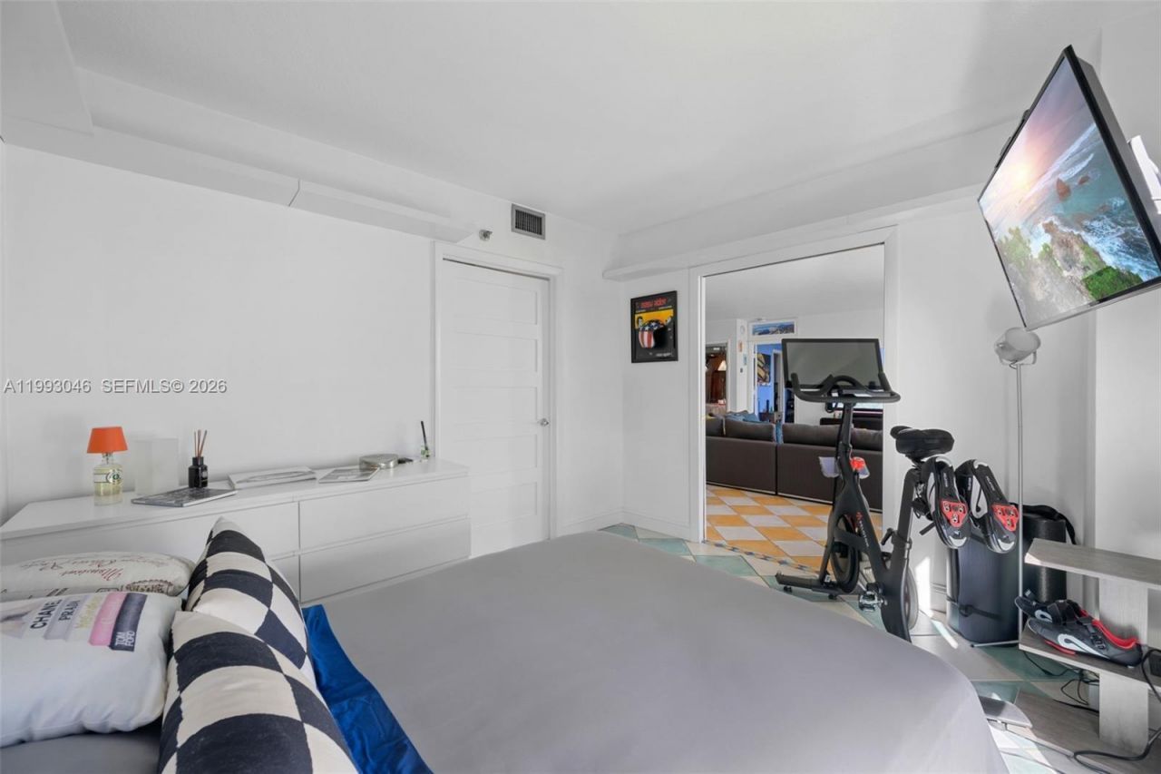 9 Island Ave, Unit 810, Miami Beach, FL 33139 Photo