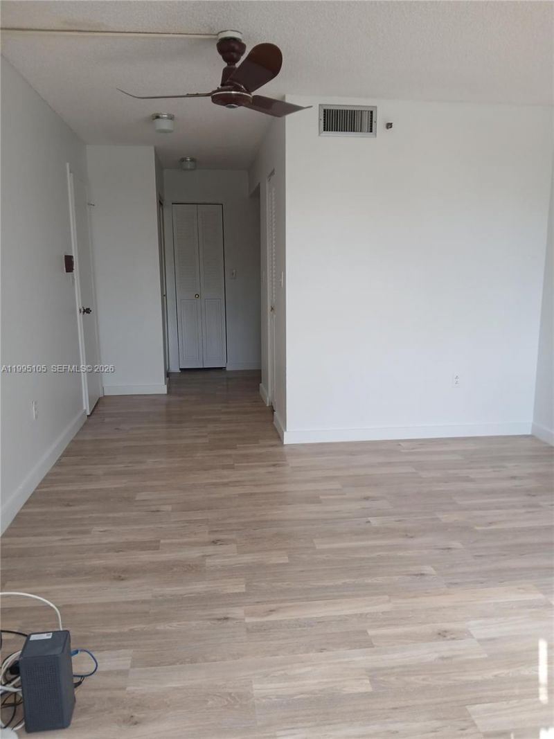 1300 Saint Charles Pl, Unit 222, Pembroke Pines, FL 33026 Photo