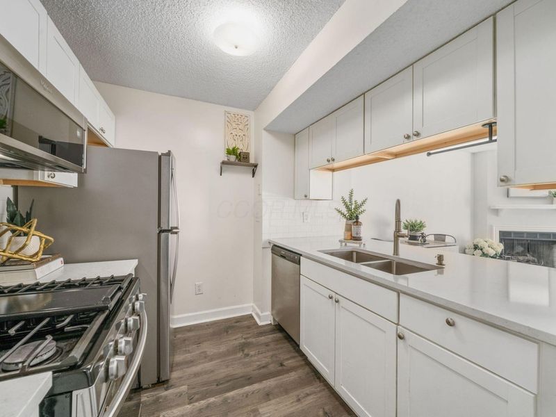 5395 Hostas Lane , Unit 7C, Columbus, OH 43235 Photo 3