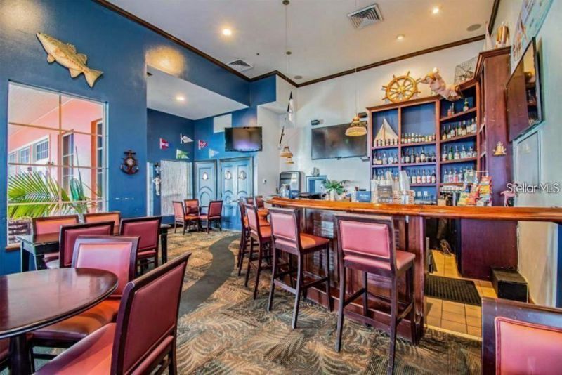 213 Seahorse Drive Se, Unit B, Saint Petersburg, FL 33705 Photo