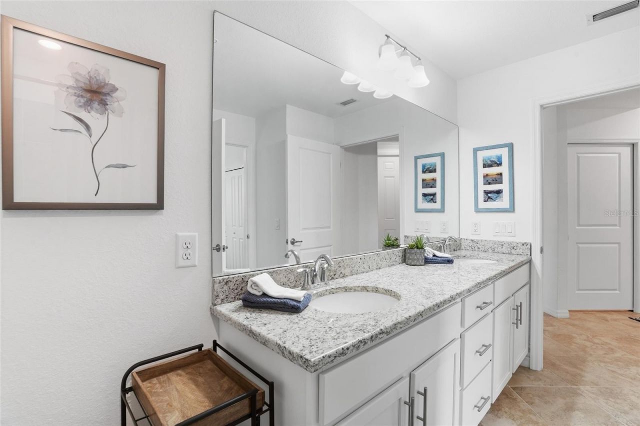 14041 Heritage Landing Boulevard , Unit 611, Punta Gorda, FL 33955 Photo