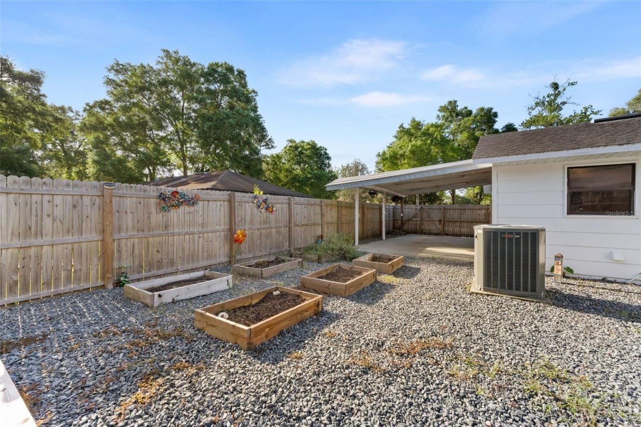 25618 SW 19th Avenue, Newberry, FL 32669 Photo