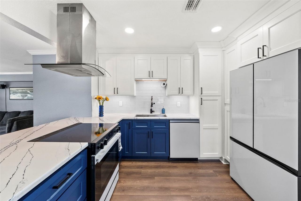 824 61st Avenue Ne, Saint Petersburg, FL 33703 Photo