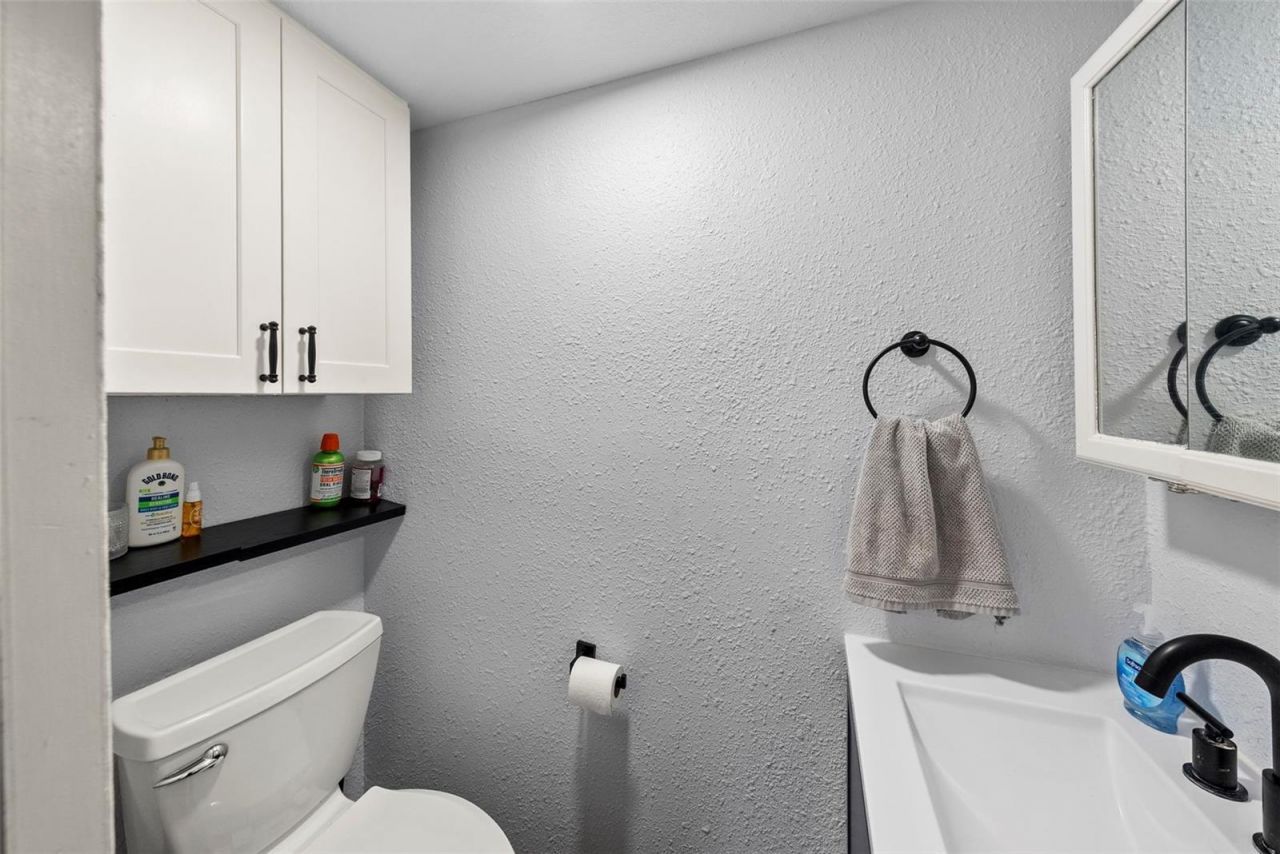 824 61st Avenue Ne, Saint Petersburg, FL 33703 Photo