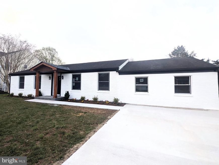 107 Lake View Drive, Annapolis, MD 21403 Main Photo