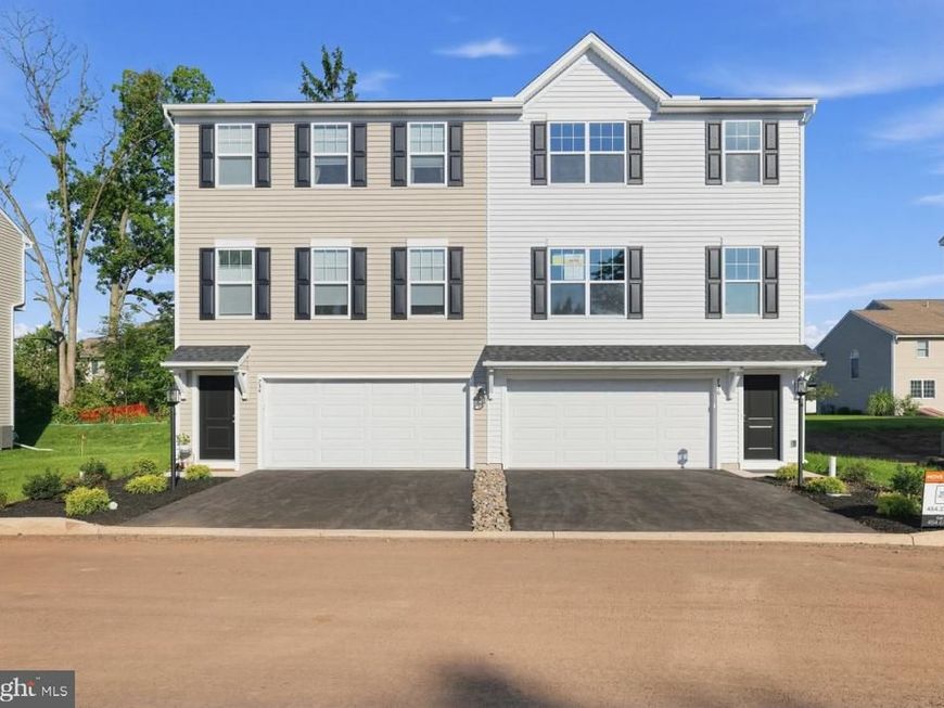 736 Fawn Way, Unit LOT 14, Pennsburg, PA 18073 Main Photo