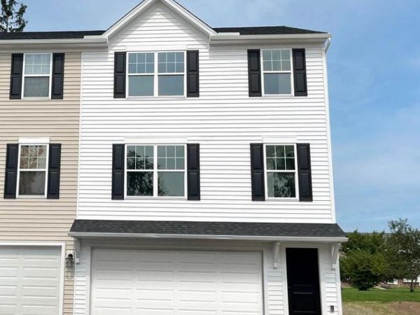 736 FAWN WAY, Unit LOT 14, PENNSBURG, PA 18073