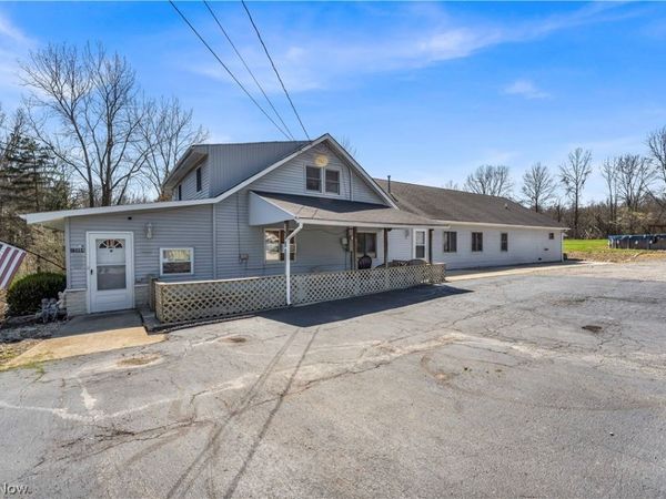 15064 W River Road , Columbia Station, OH 44028