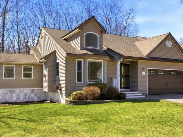 8 Indian Hill Road, Unit L, Derry, NH 03038